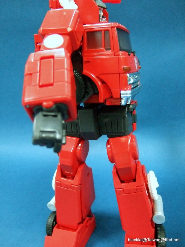 MP 33 Masterpiece Inferno   In Hand Image Gallery  (71 of 126)